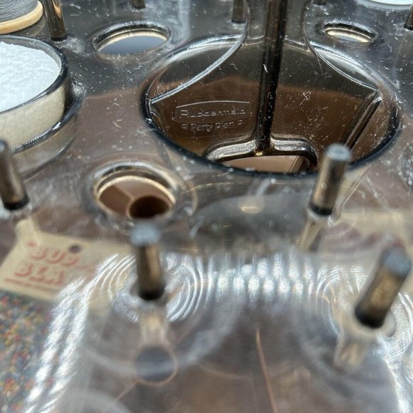 Rotating Brown  Rubbermaid Lazy Susan Sewing Tool Caddy w/ Handle - Picture 6 of 6